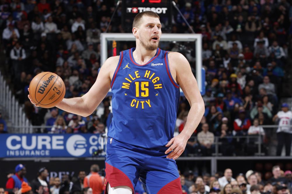 帮助球队制 帮助球队制