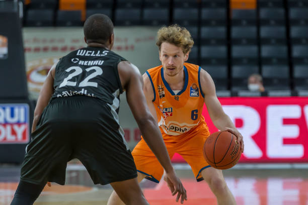 育用品发展 育用品发展